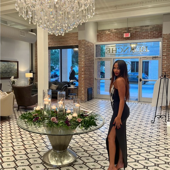 Formal off-the- shoulder elegant evening/night dress. Worn once✨ - Picture 3 of 6